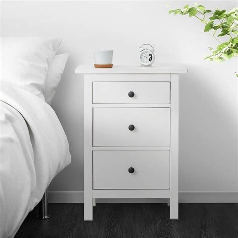 ikea hemnes 3 drawer nightstand